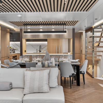 Aura Yacht 12