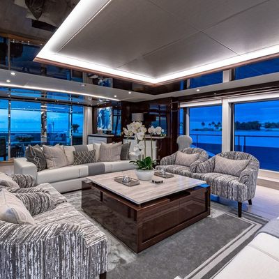 Captain Morgan III Yacht 14