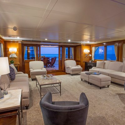 Moon River Yacht 12