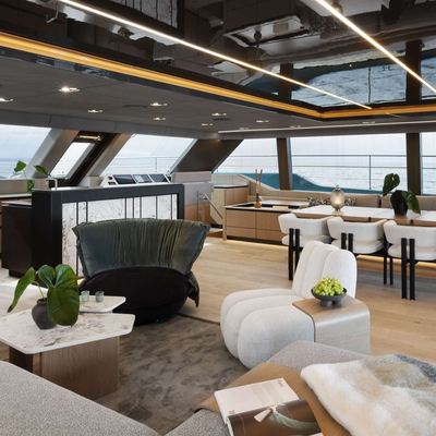 Mattea Yacht 12