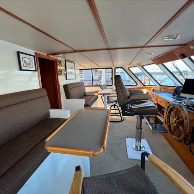 Alaskan Story Yacht 14