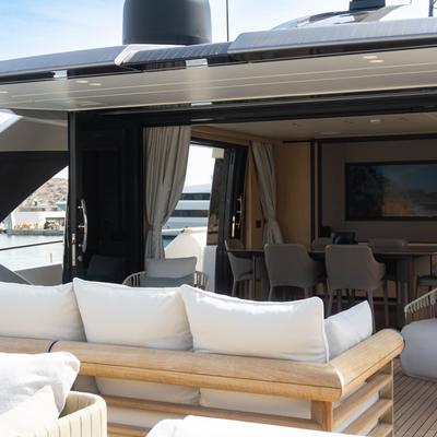 Flori Yacht 13