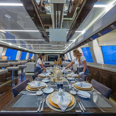 Valerie Yacht 14