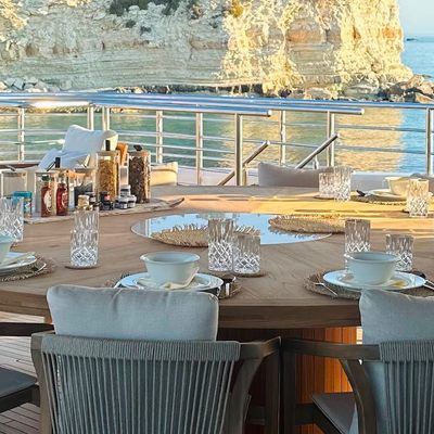 Oriy Yacht 15