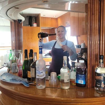 Saphire Blue Yacht 11