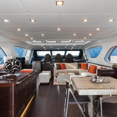 Des Amis C Yacht 11