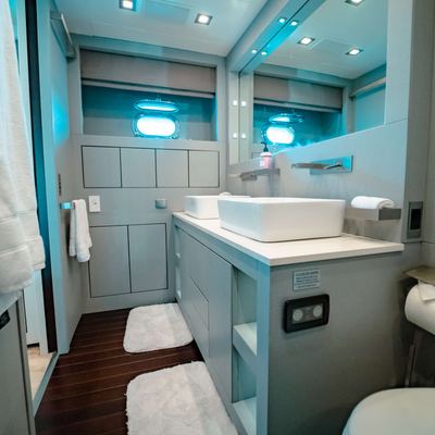 Houdini Yacht 14