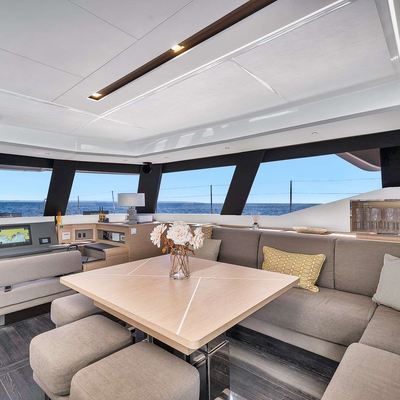 Neow Yacht 14