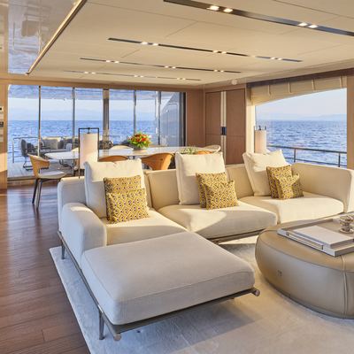 Four Joys Yacht 12