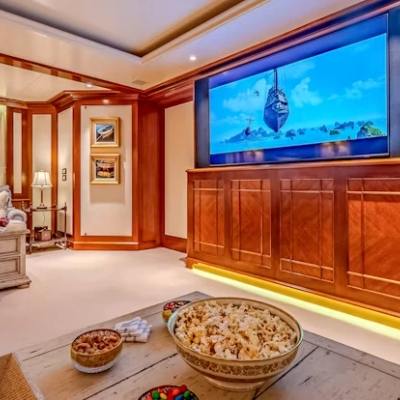 Lady Kathryn V Yacht 15