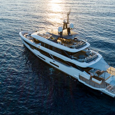 Northern Escape Yacht 11