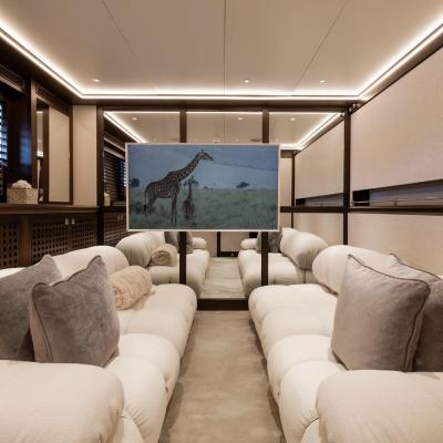 Aura Yacht 13