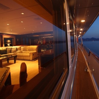 Sentimental Yacht 14