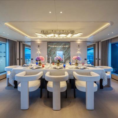 Dyna® Yacht 15