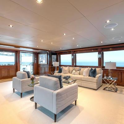Sanibella Yacht 13