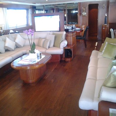 Black Pearl Yacht 11