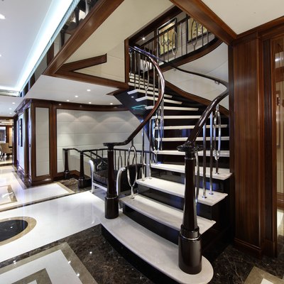Mega Global III Yacht 14