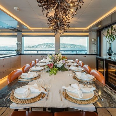 Heeus Yacht 14
