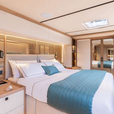 Imladris Yacht 15