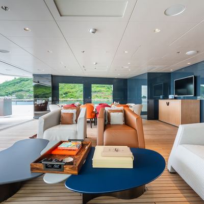 La Datcha Yacht 13