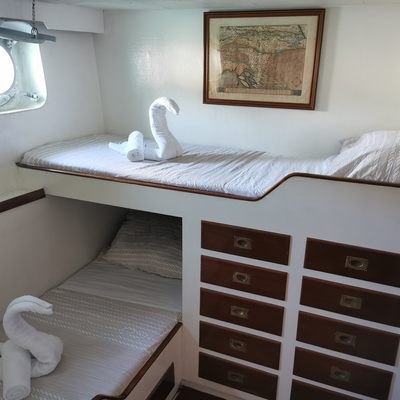 Cadabra Yacht 8