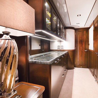 VivieRae II Yacht 14