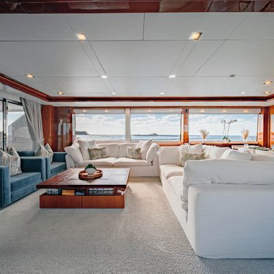 Beachfront II Yacht 13