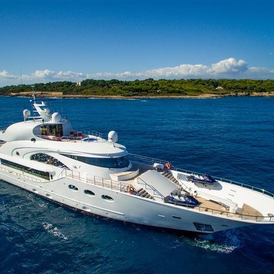 LOTUS Yacht Charter Price - Miss Tor Yacht Luxury Yacht Charter