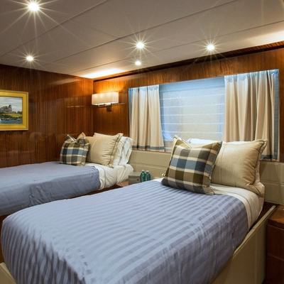 Renaissance Yacht 14