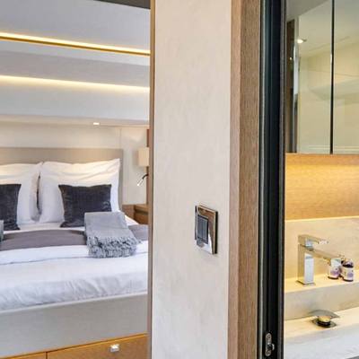 Simull Yacht 15