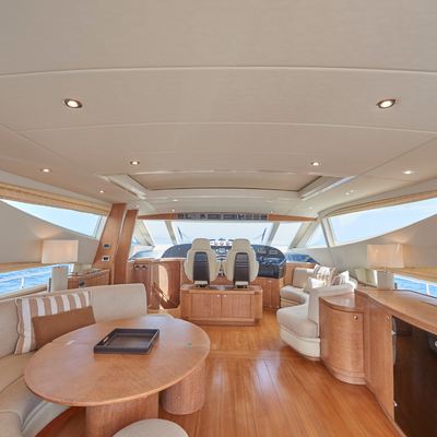 Nina Yacht 11