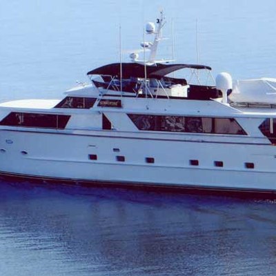 summertime yacht charter