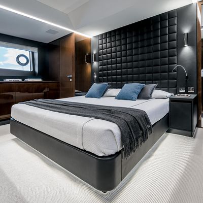 Coco Yacht 14