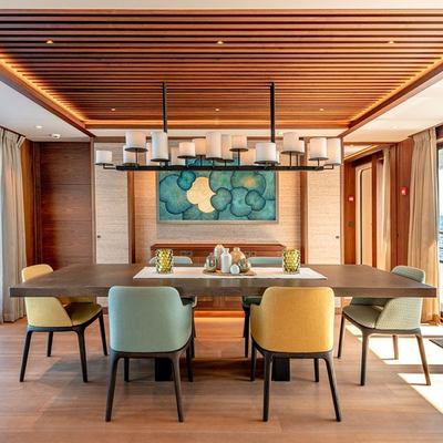 Josephine I Yacht 12