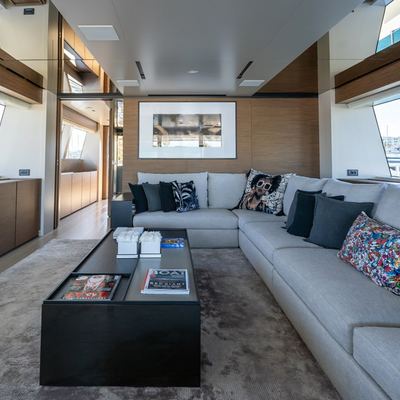 M Forever Yacht 15