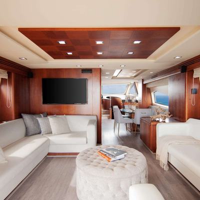 Truco II Yacht 12