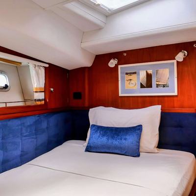 Elvis Magic Yacht 15