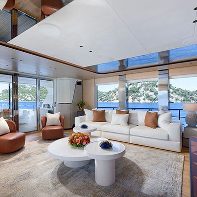 Lady Luna Yacht 11