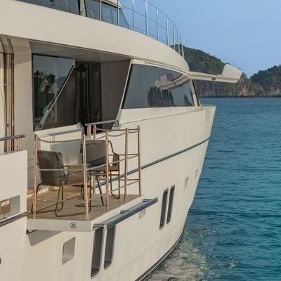 Octave Yacht 14
