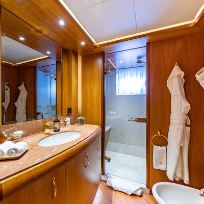 LOHANKA Yacht Charter Price Hakvoort Luxury Yacht Charter