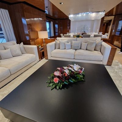 PI Yacht 13