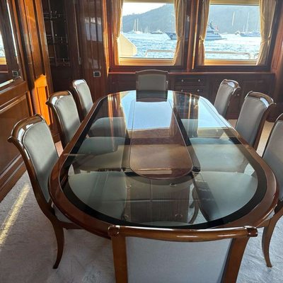 Friendship Yacht 13