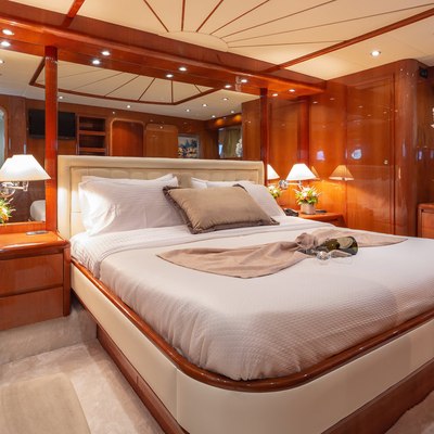 Efmaria Yacht 15