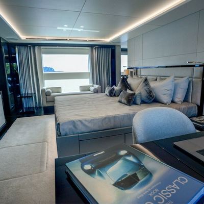 Lost Boys Yacht 5