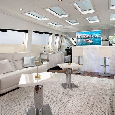 Venture Yacht 11
