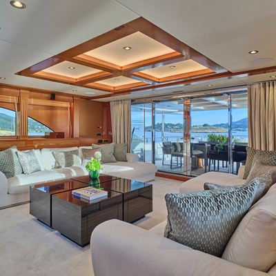 Celia P Yacht 12