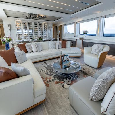 Cabo Yacht 13