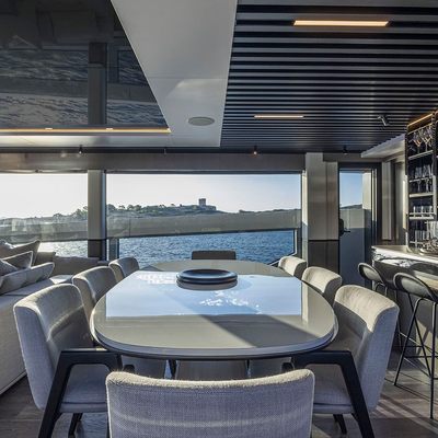 Pearly Spencer Yacht 12