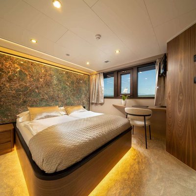 Olimp Yacht 15