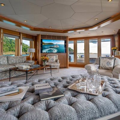 Valentina Yacht 13